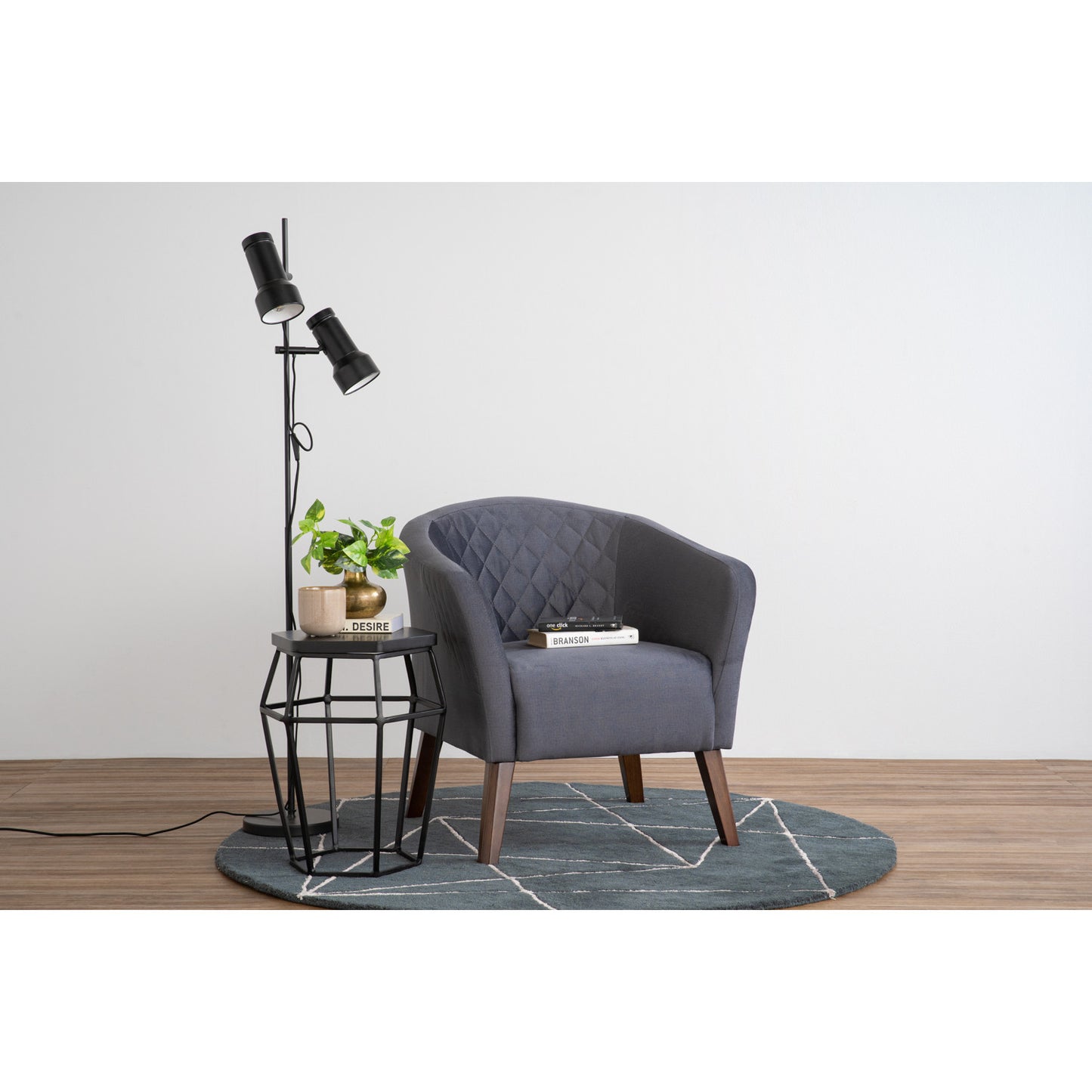RAY Lounge Chair