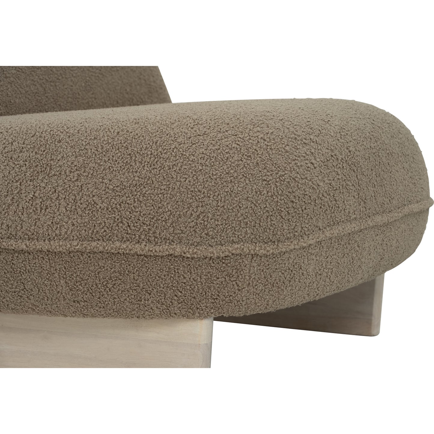 BENTLE Lounge Chair - Cappuccino