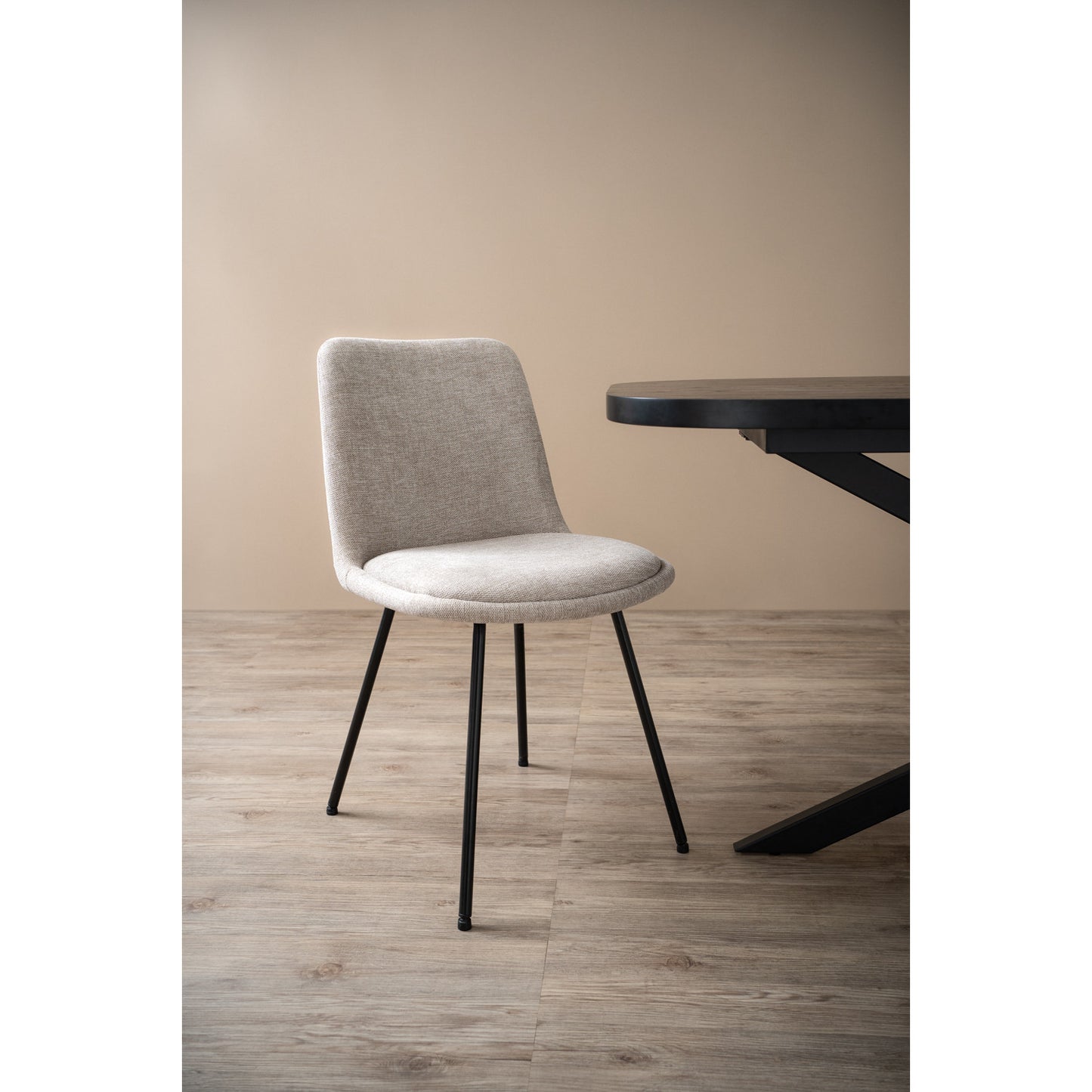 HEMI Dining Chair