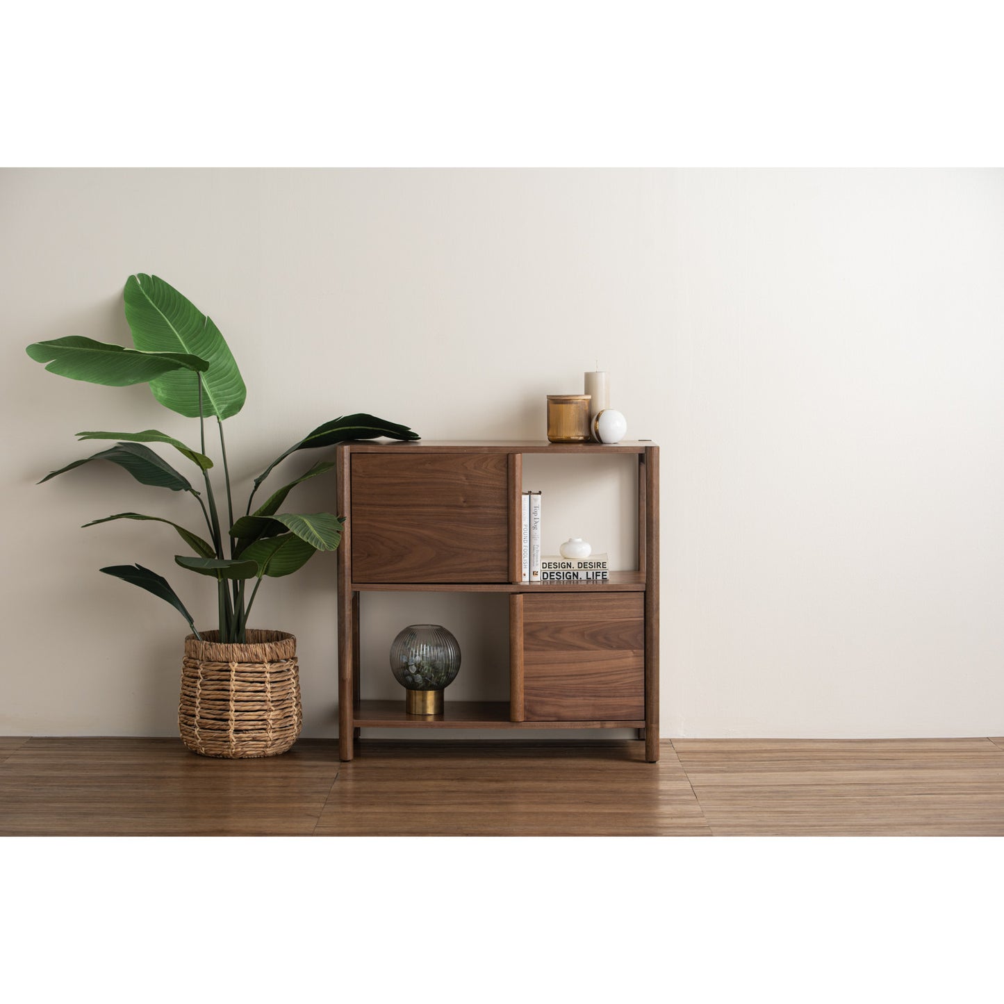 HOLSTEN Bookcase With 2 Door