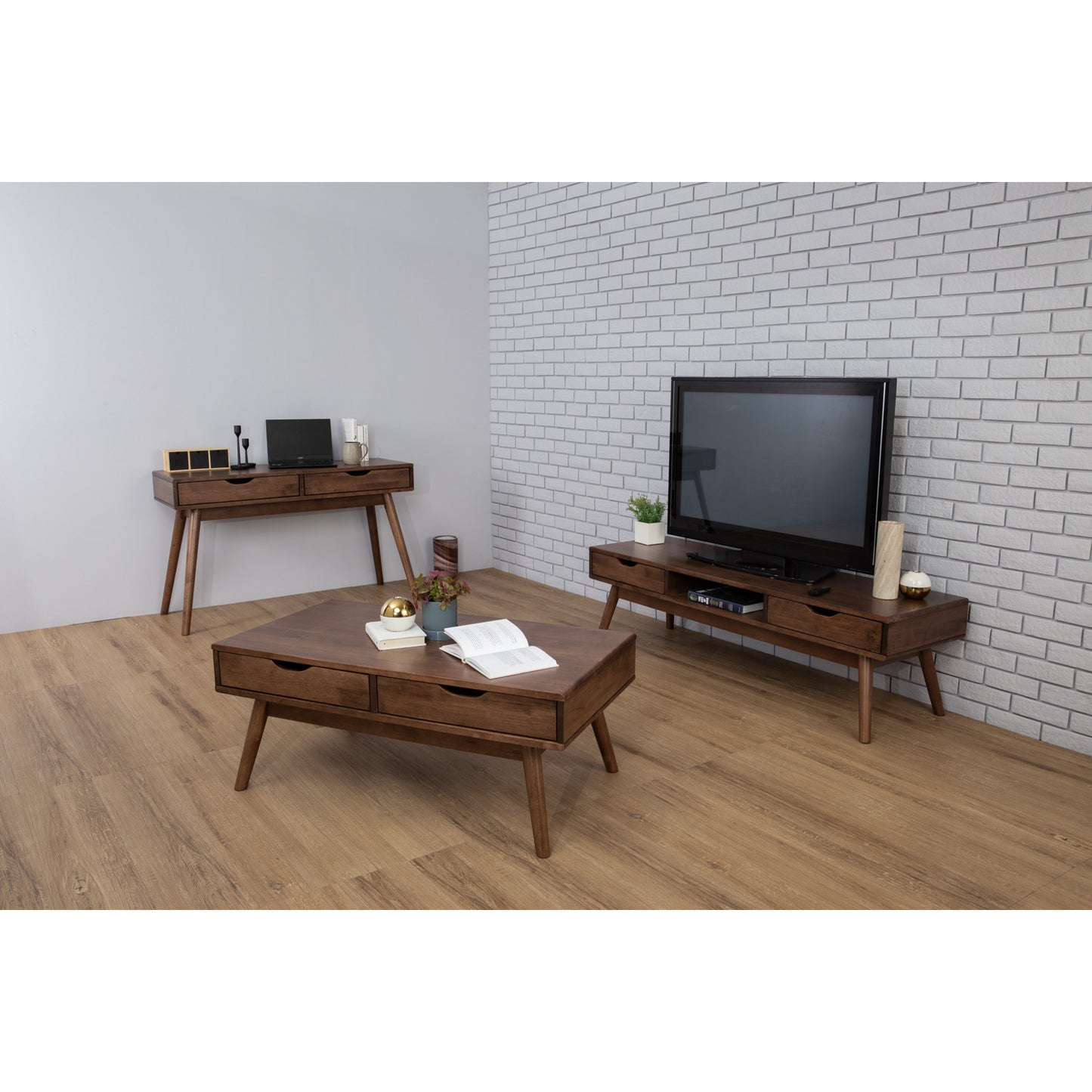 LAMAR TV Cabinet - Cocoa (1524L)