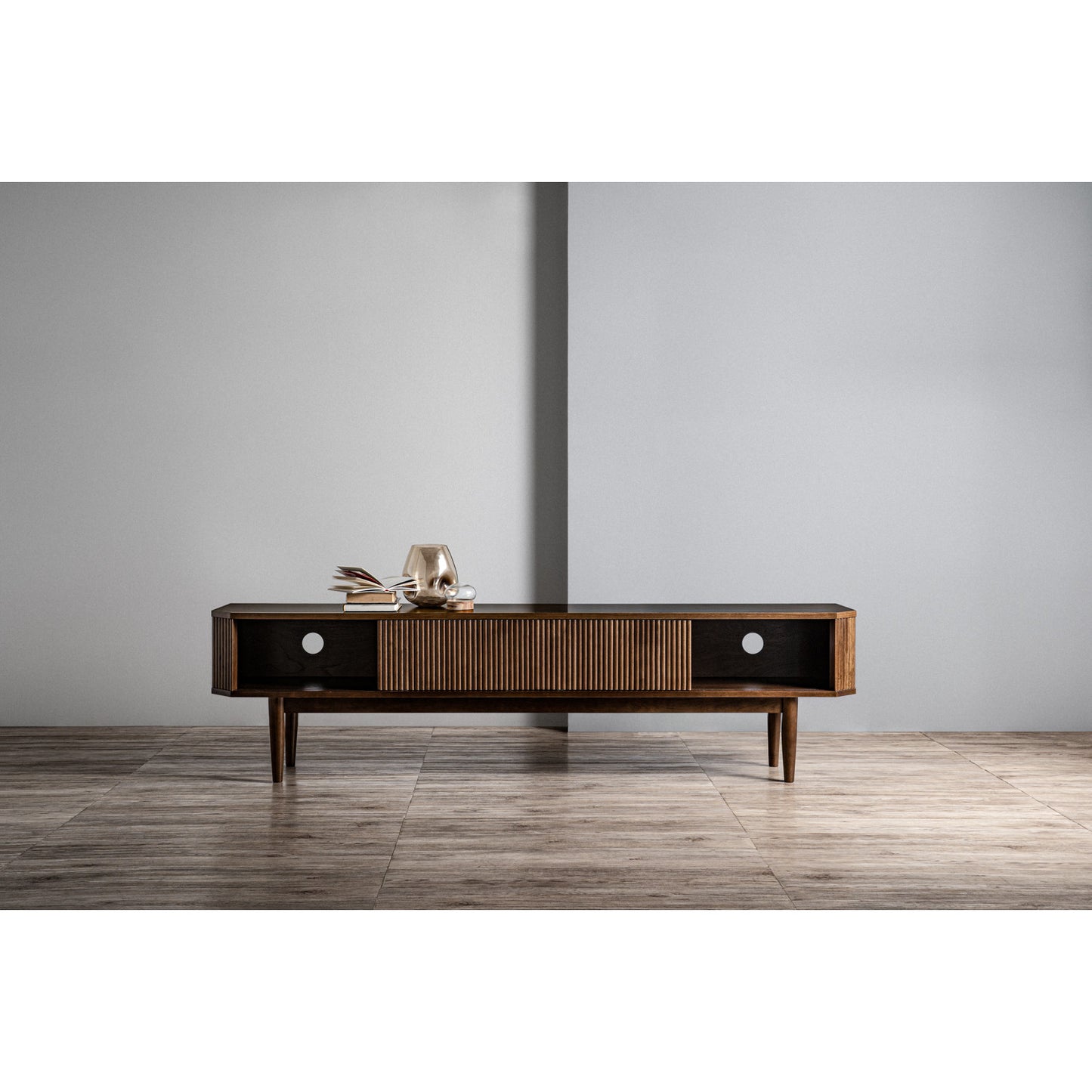LUDLOW TV Cabinet - Cocoa (2000L)