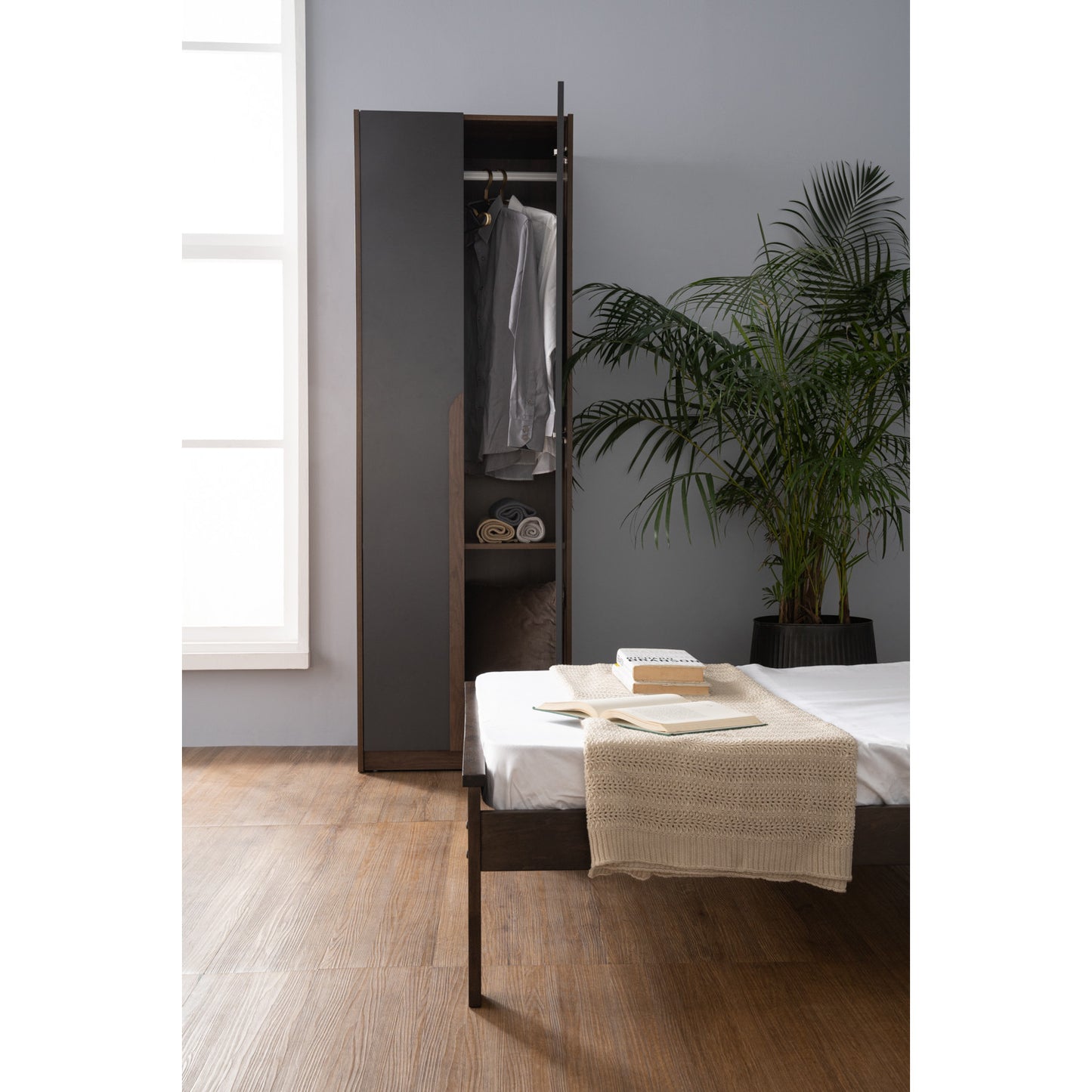 MANDO 2 Door Wardrobe - Black