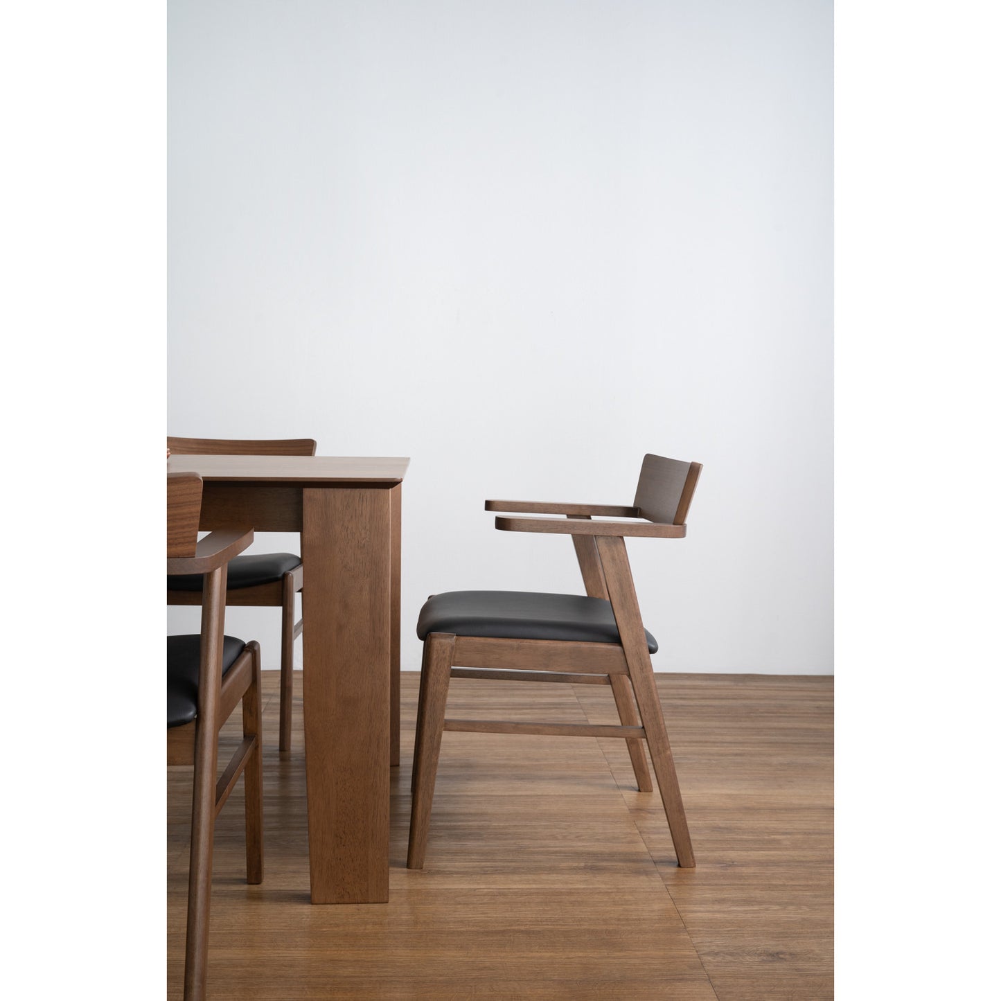 NICO Dining Chair