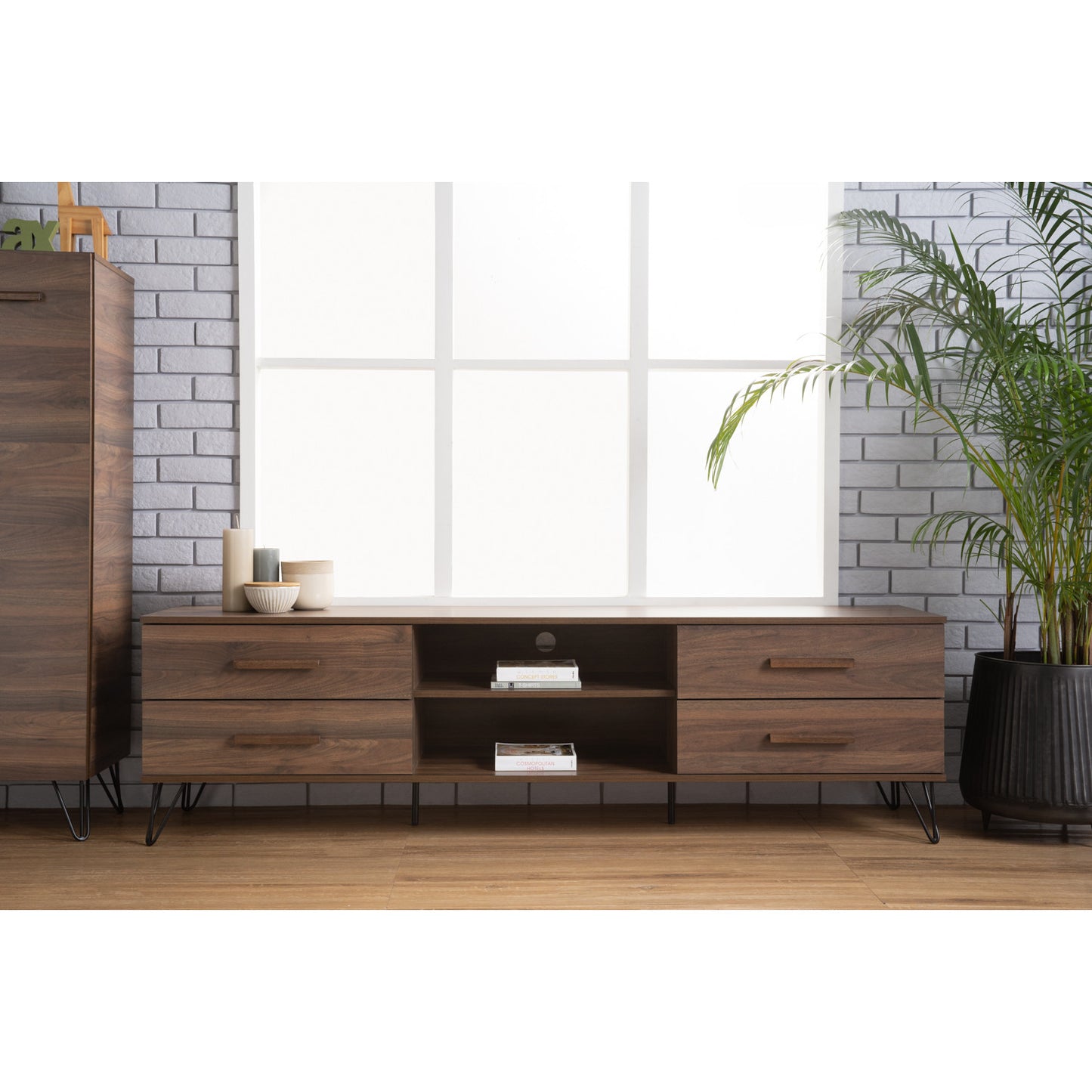 SAMOS TV Cabinet - Walnut
