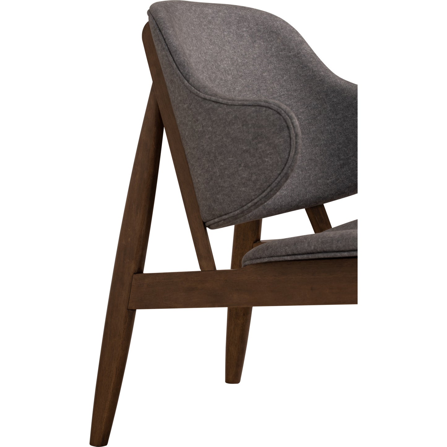 SELTOS Lounge Chair